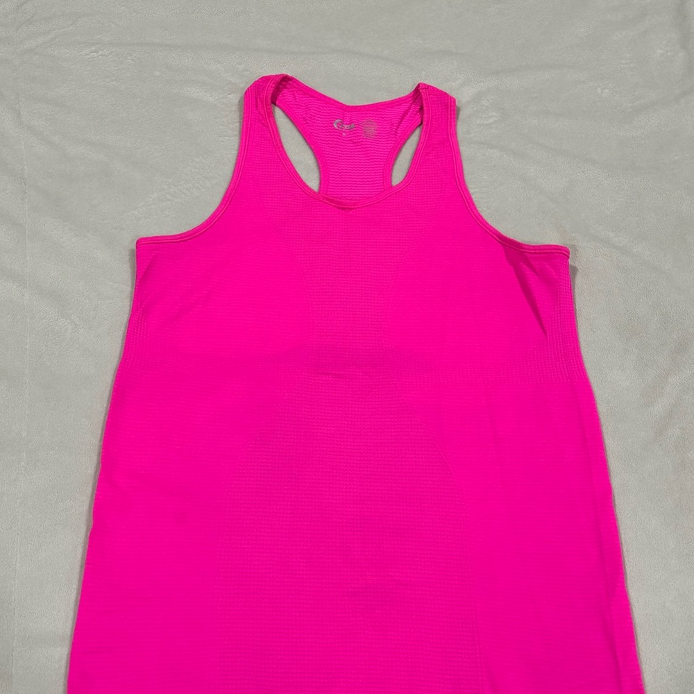 Zyia Tank Top Size Medium Copper Charged Seamless Shirt Pink Racerback Workout